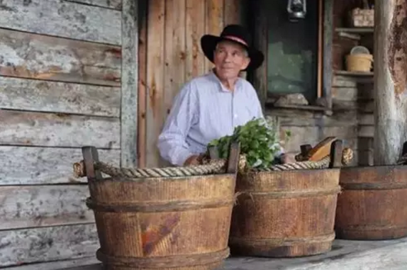 1482375030738969.png 3.png